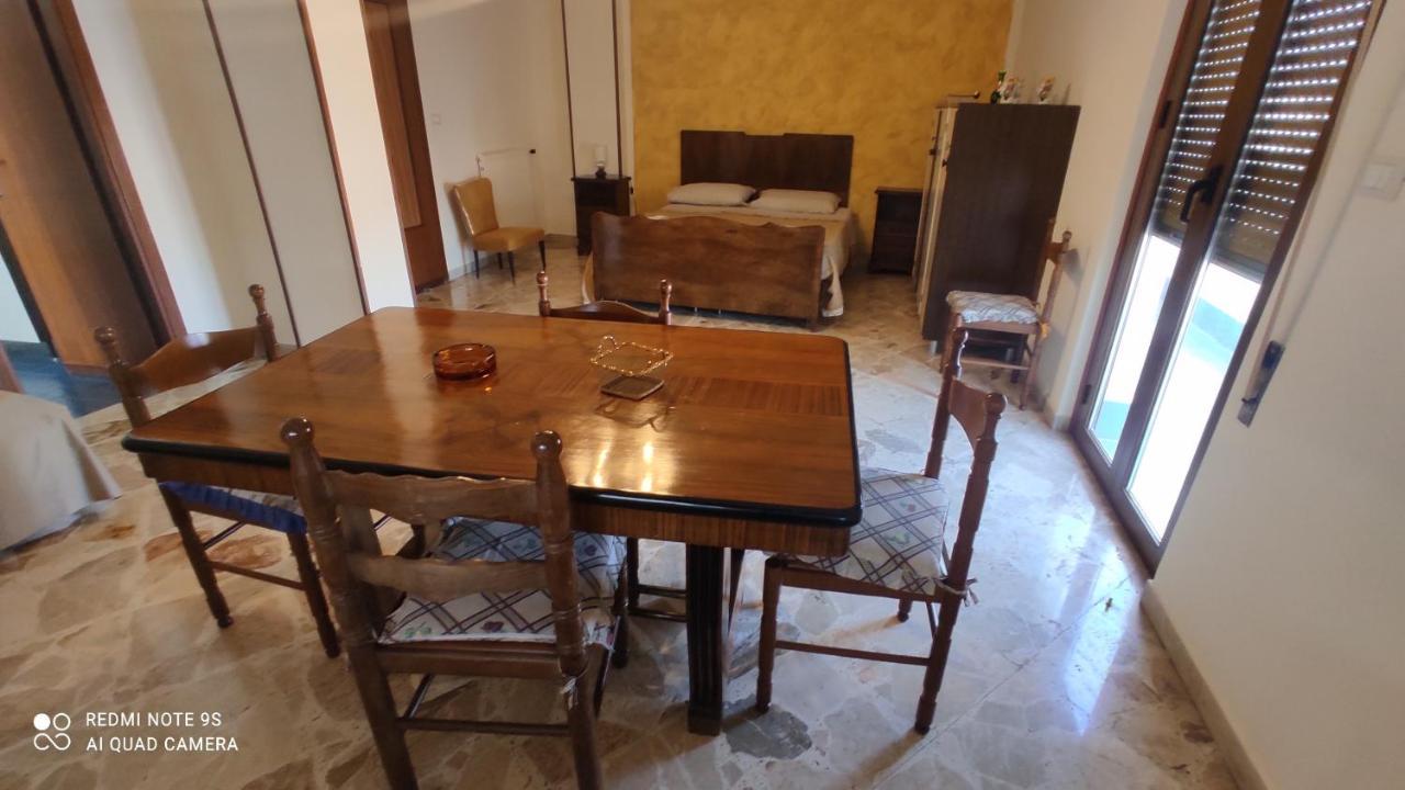 Le Di Nick Corso Dei Mille 175 Apartment