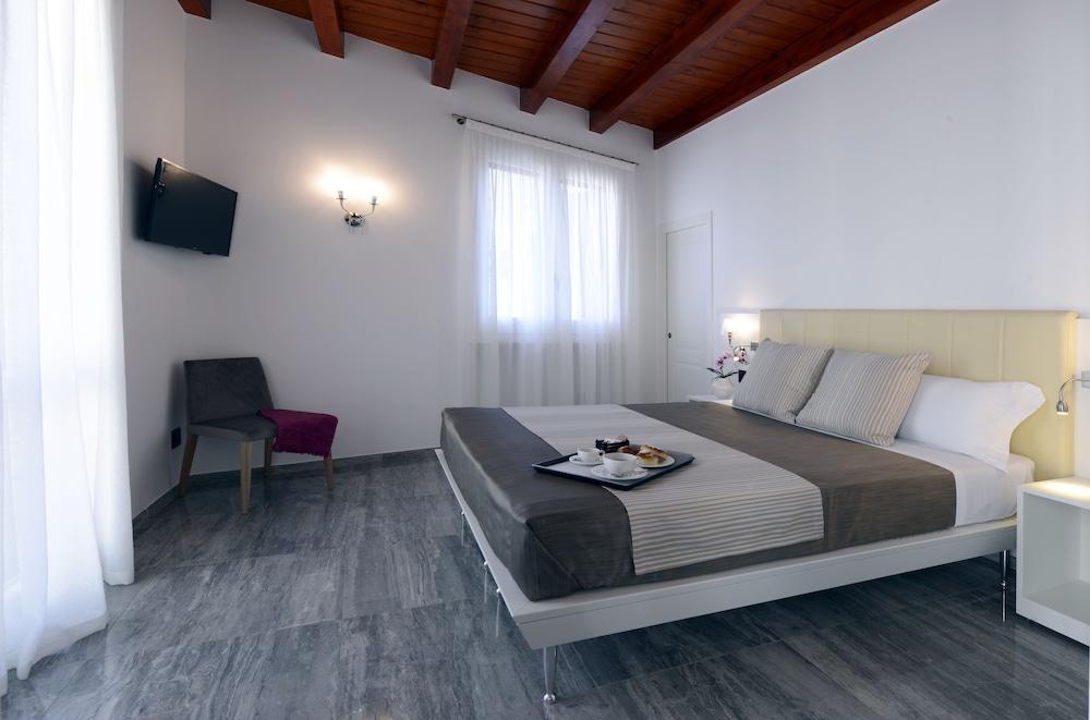 Hotel Principe Di Lampedusa 4*