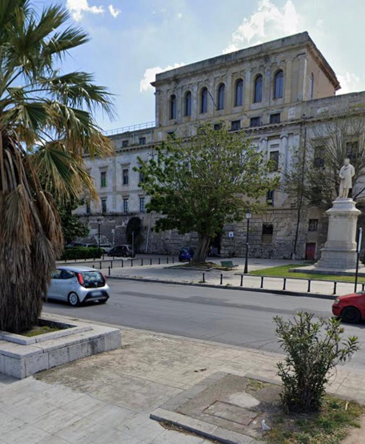 Porta Dei Greci