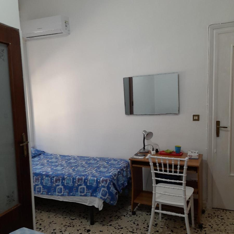 Desire'- Le Caprice * Palermo