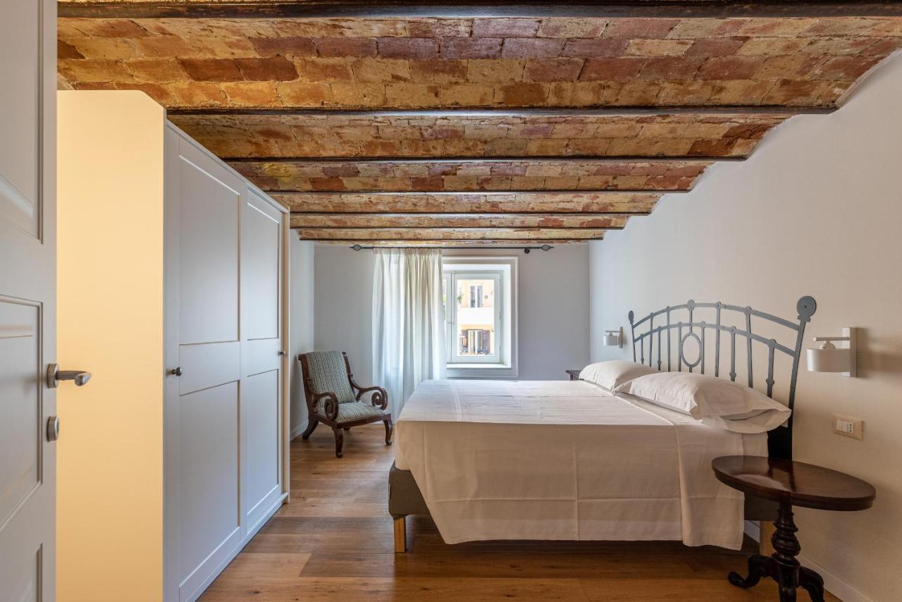Brunetto Latini Homes By Wonderful Italy