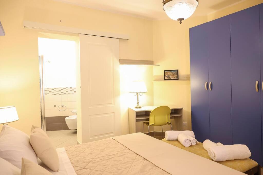 Casa Fronte Mare Apartment