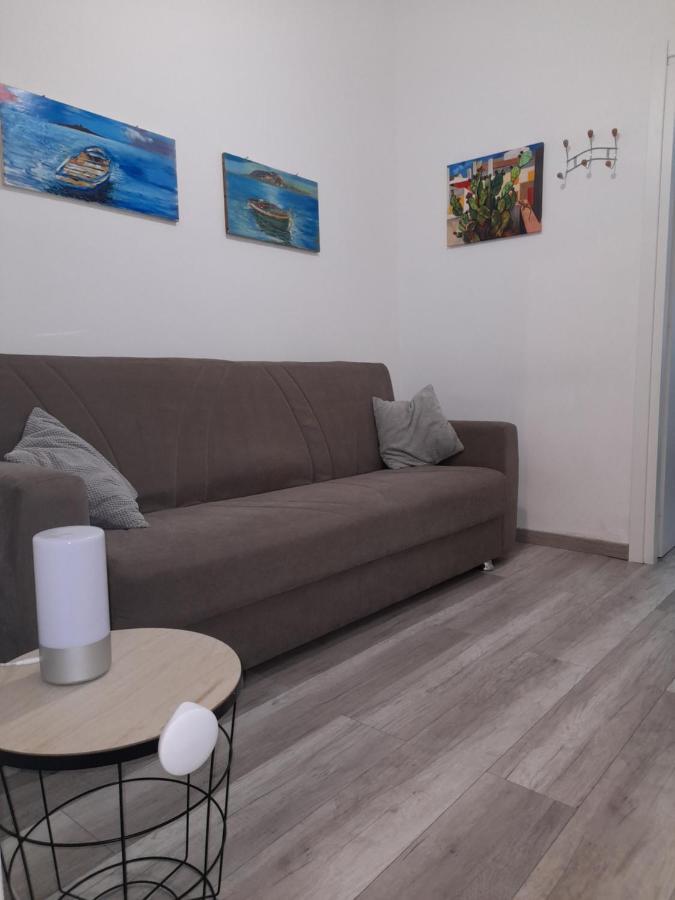 Rosina's Flat Apartment Palermo