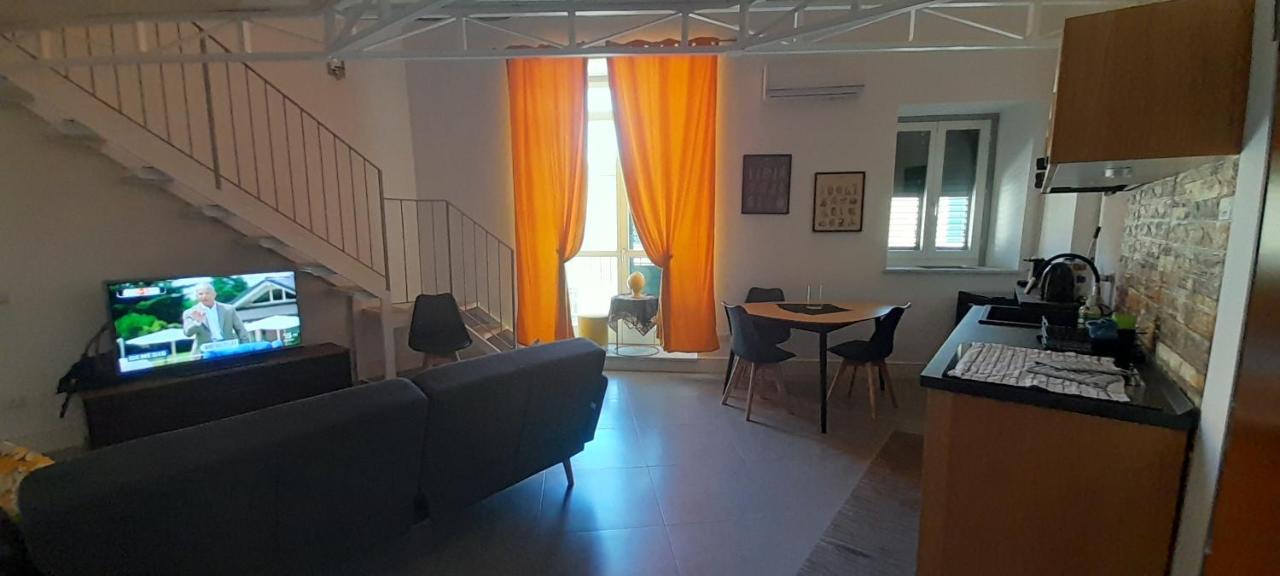 Ballarhouse Apartment
