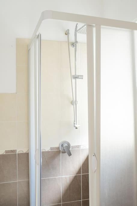 Apartment Al Khalisa Bright And Cozy At Magione