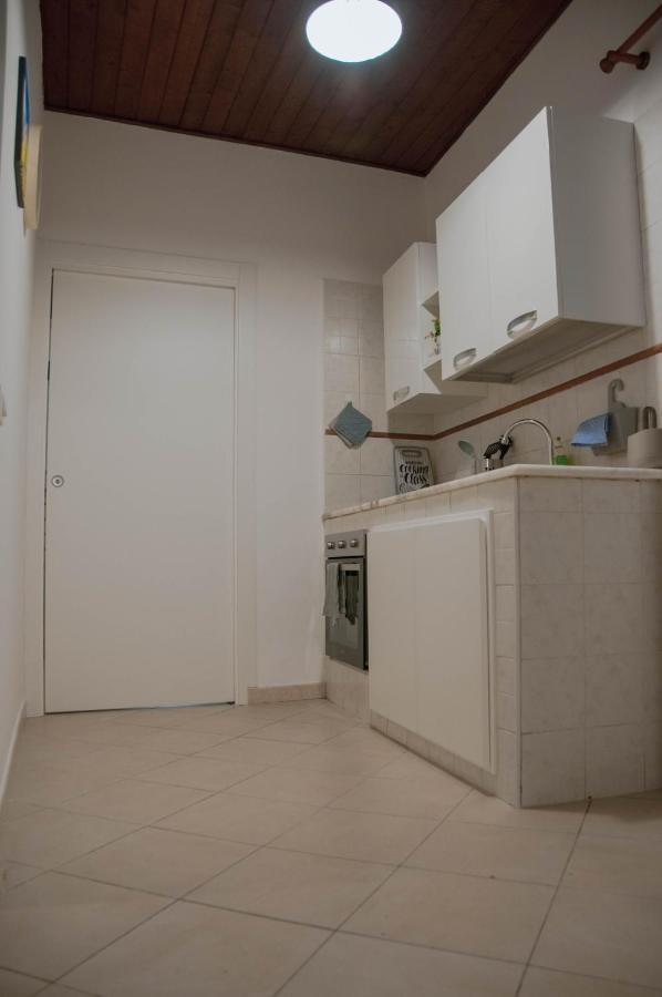 Ideisini's Apartment *