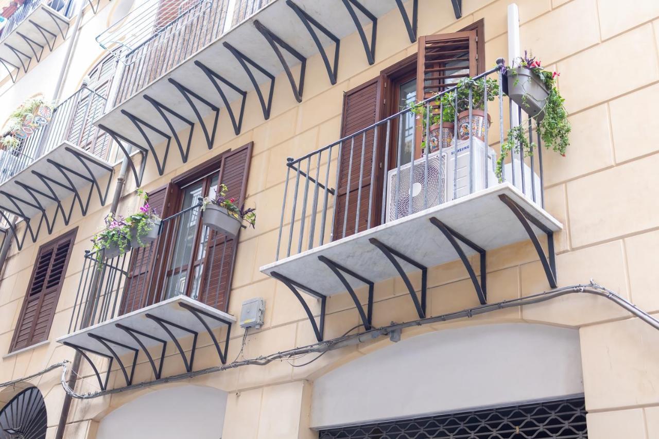 Ai Bottonai Casa 23 Palermo