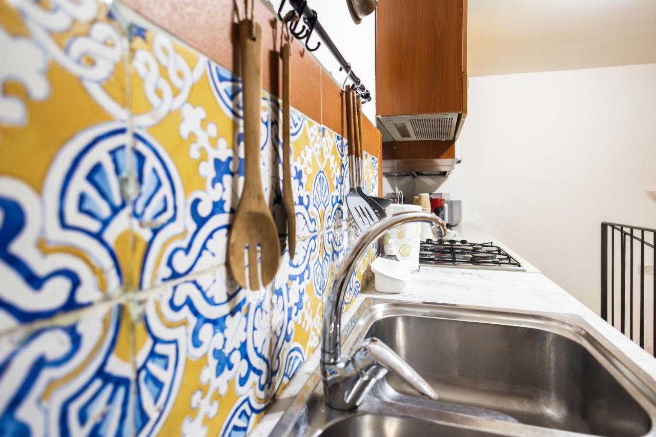 Ai Bottonai Casa 23 Palermo