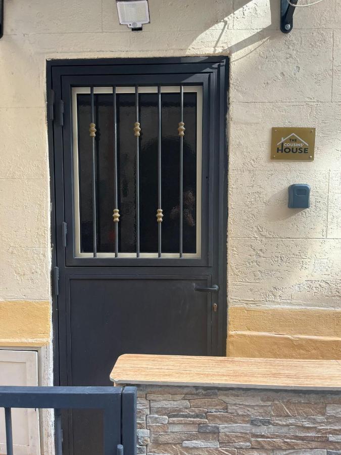 The Cousins' House * Palermo