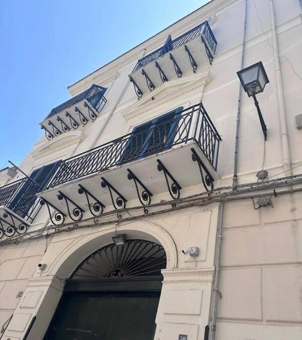 Donna Isabella A Ballaro Appartamento Palermo