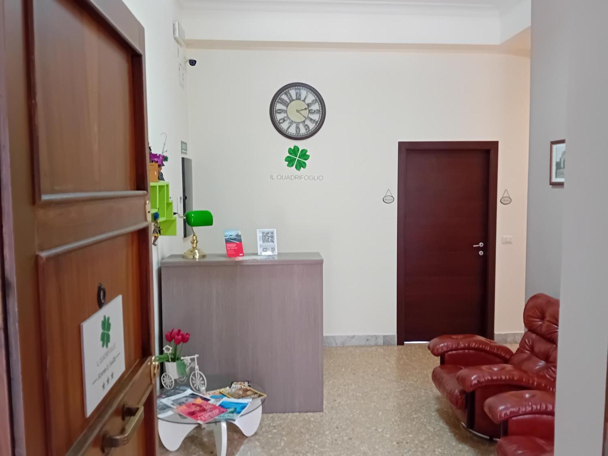 Il Quadrifoglio Room& Bed & Breakfast 3*