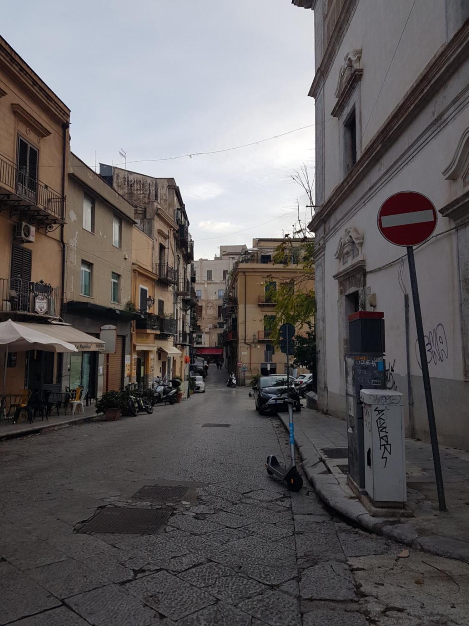 Sweet In The Center * Palermo