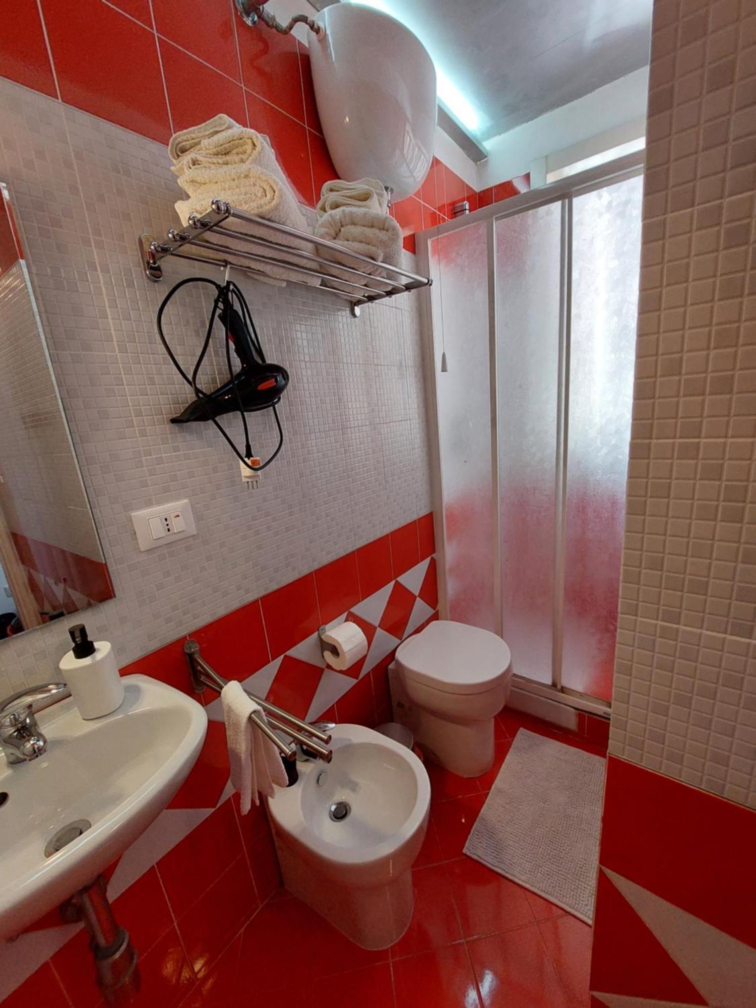 Lovely In The Centre Apartment *