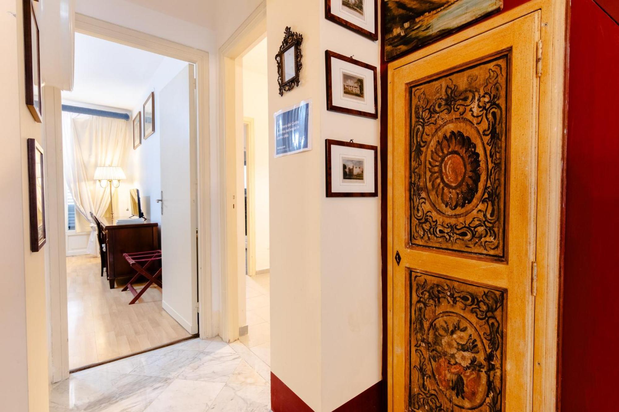 Apartment La Dimora Del Conte, Immersa Nel In Centro Citta *