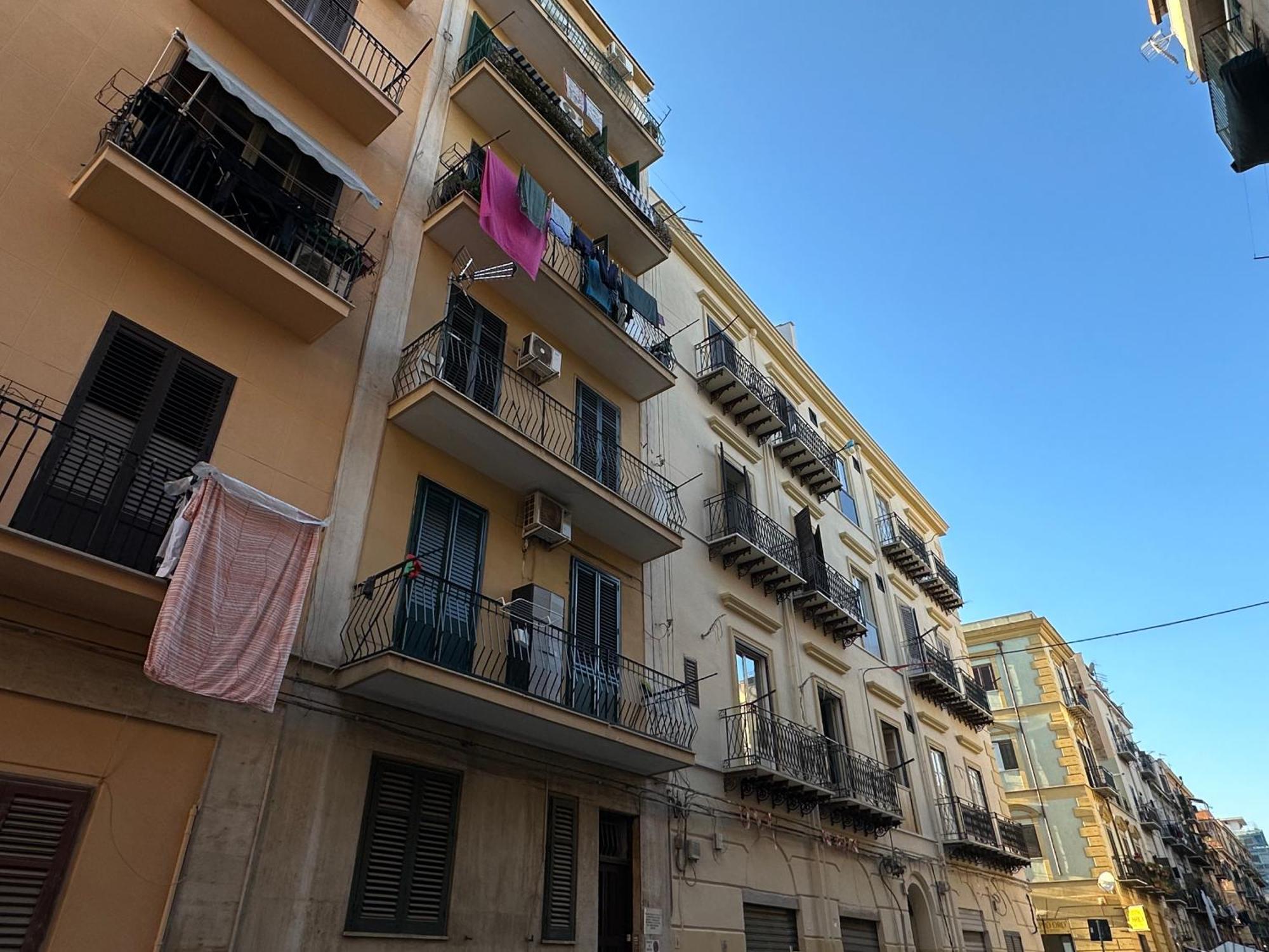 Appartamento Casa Centro A Palermo