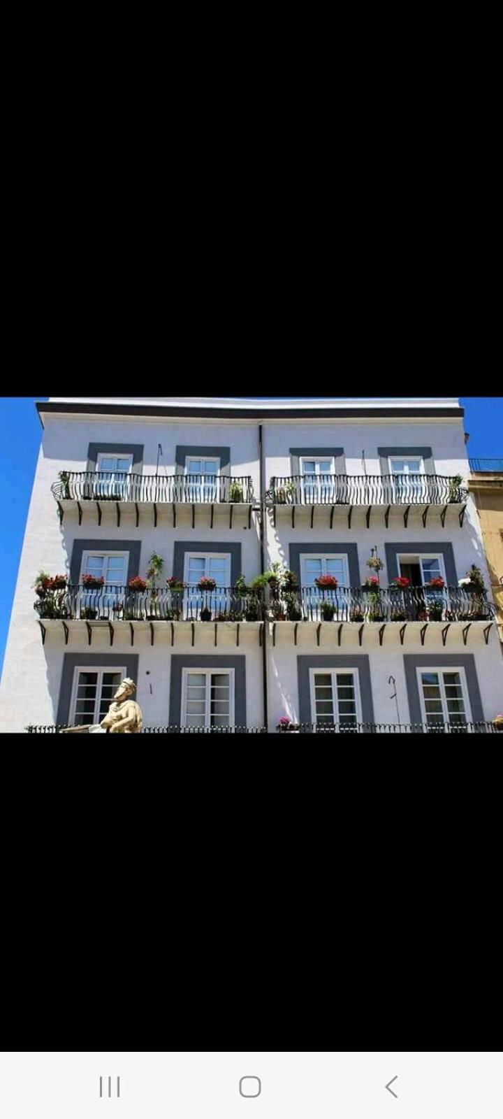 Casa Rivoluzione Apartment *