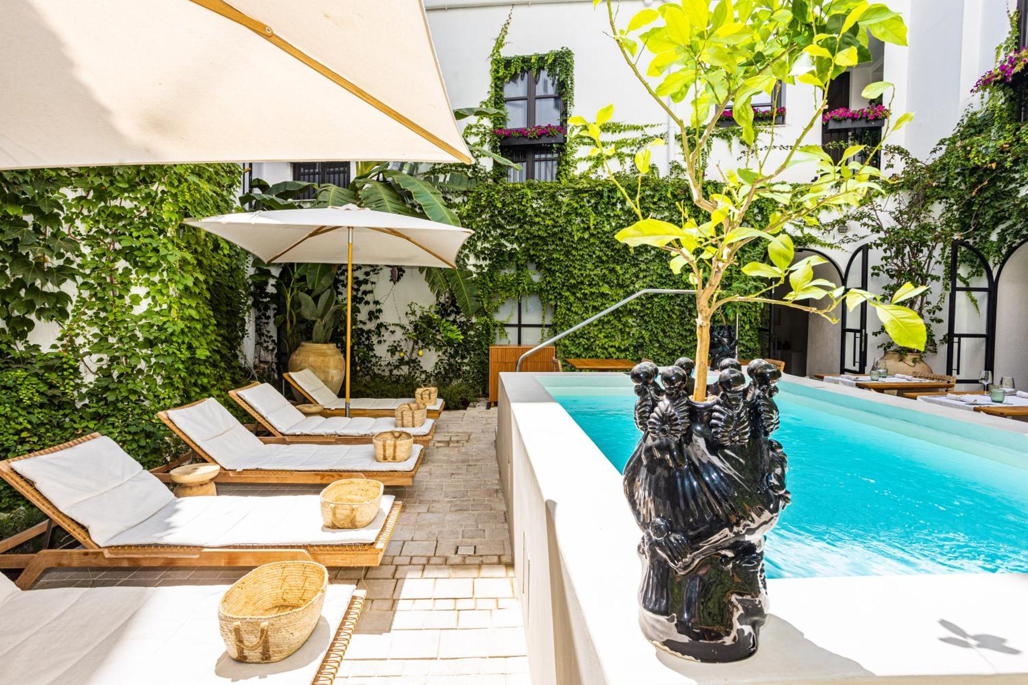 Casa Nostra Luxury &