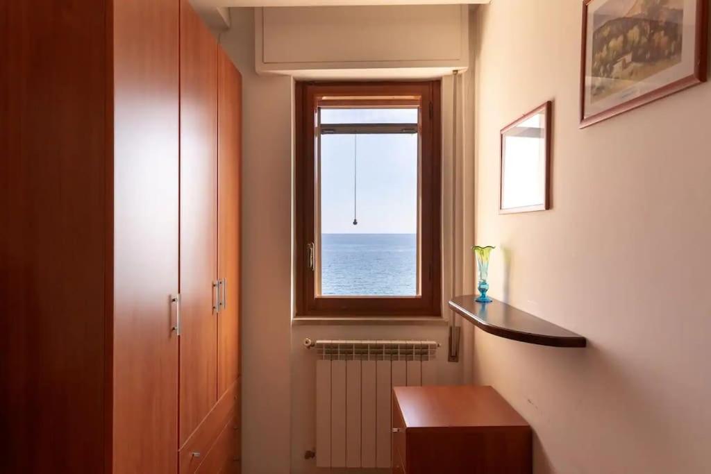 Emilia Mondello Emily Con Vista Sul Mare Apartment