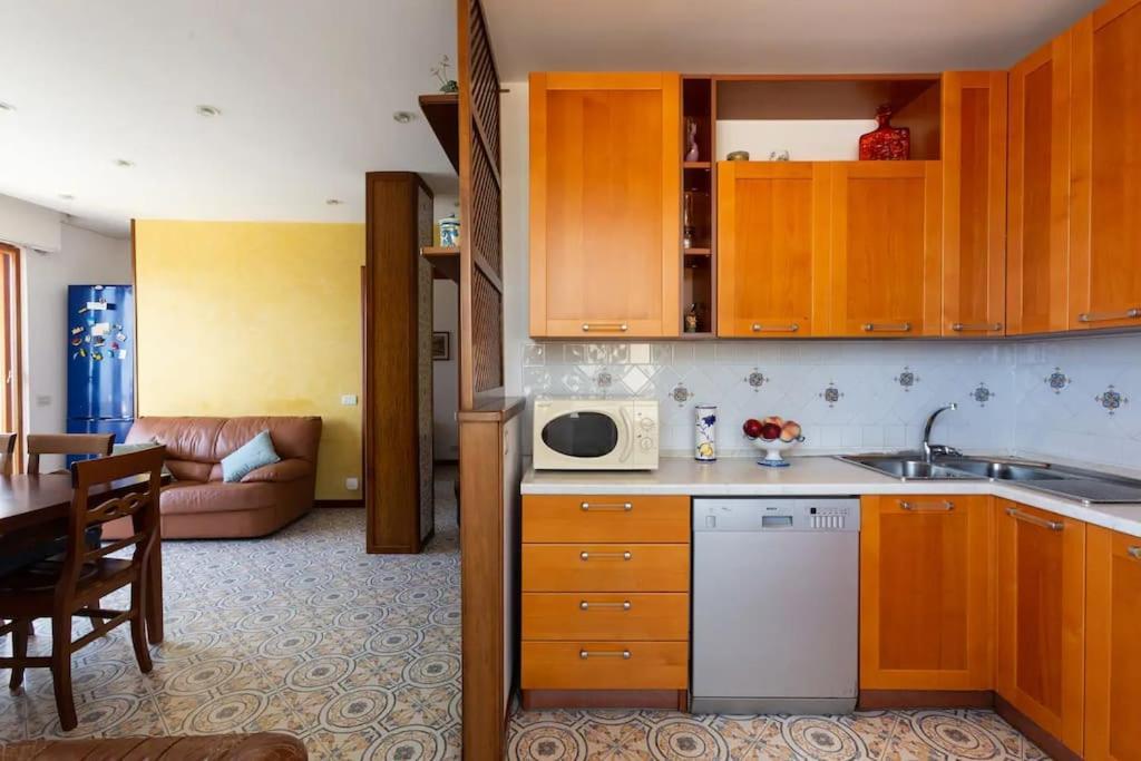 Apartment Emilia Mondello Emily Con Vista Sul Mare