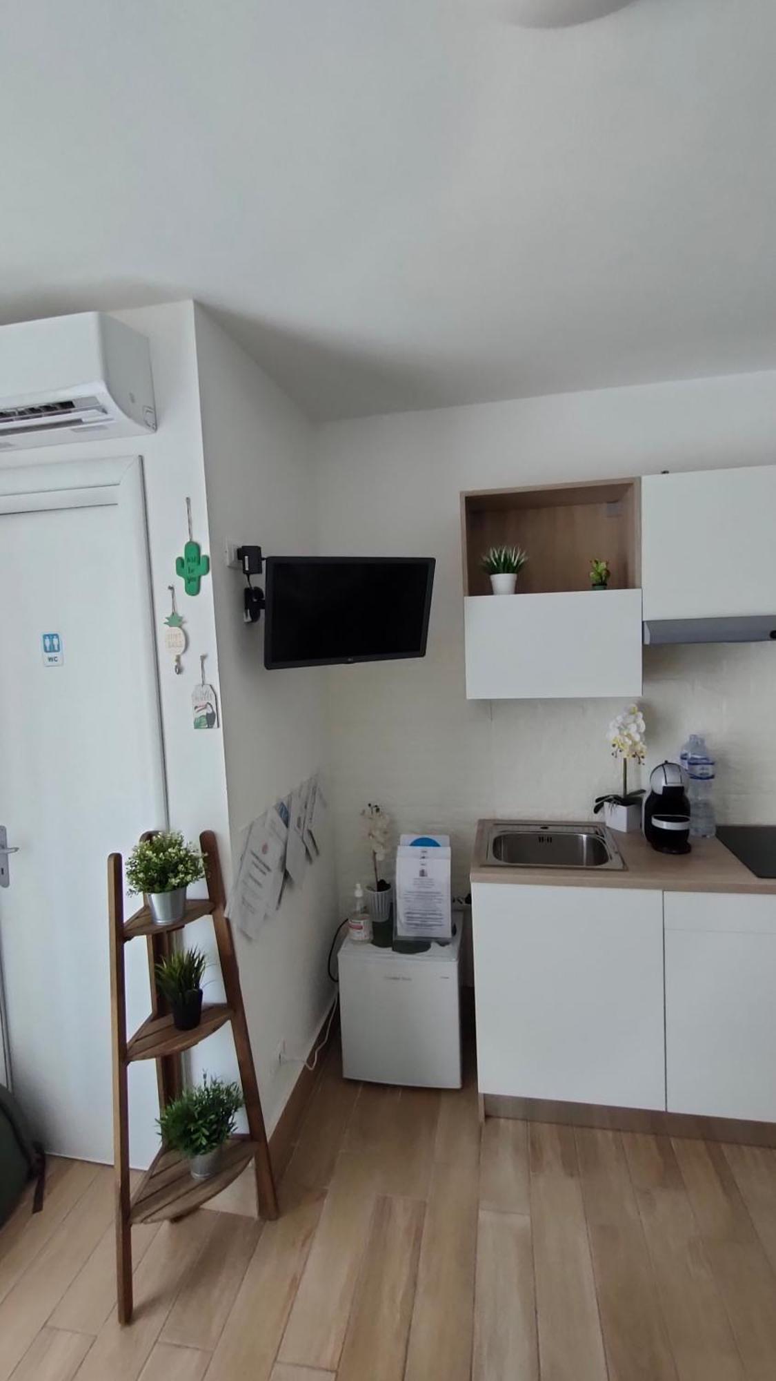 La Camera Di Stella - Ai Normanni Guest house