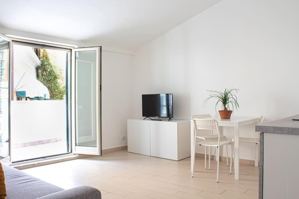 Terrazza Sul Mercato. Your House In Ballaro * Palermo
