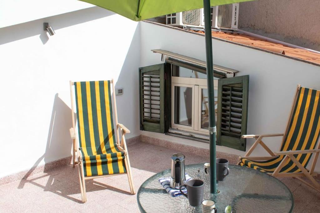 Terrazza Sul Mercato. Your House In Ballaro Apartment