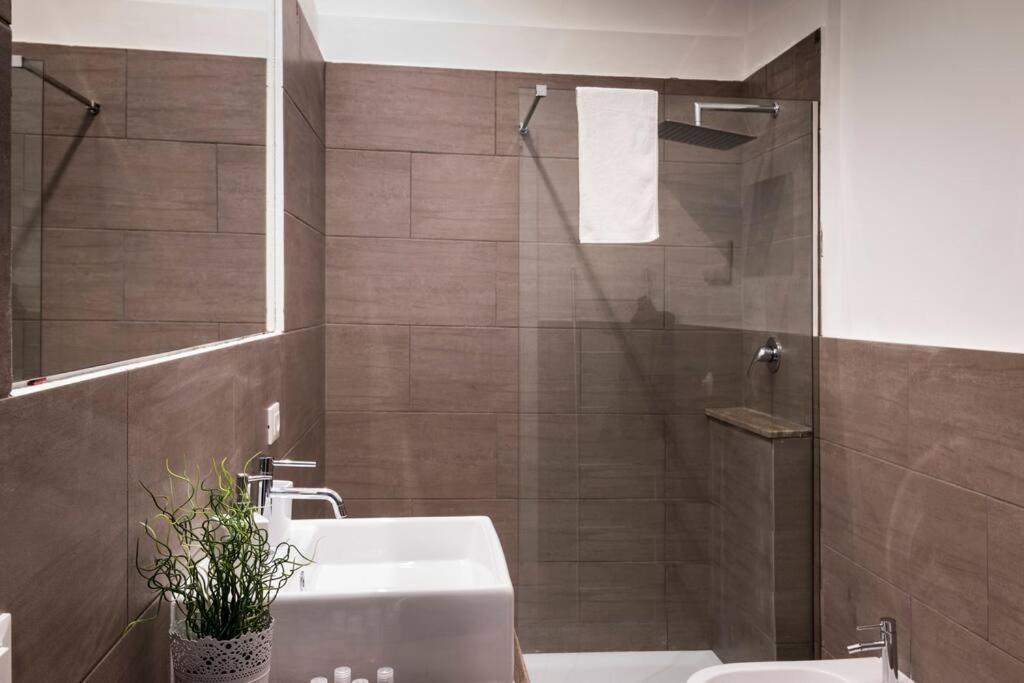 Real Umberto I° - Kalsa Apartment