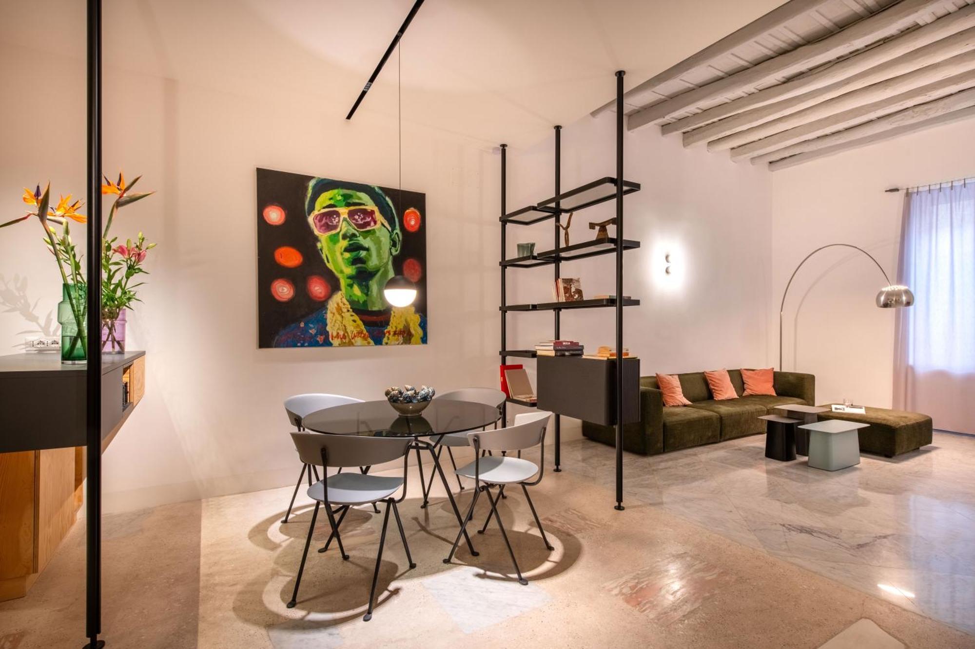 Sartoria Cavour - Modern Sicilian Elegance In A Former Tailor Shop Apartment