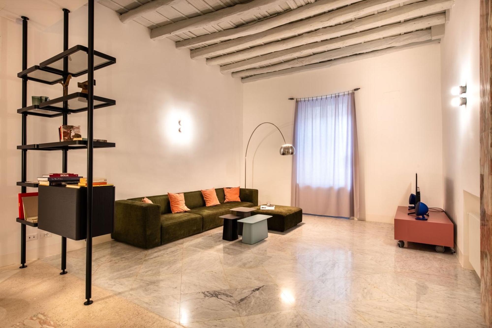 Apartment Sartoria Cavour - Modern Sicilian Elegance In A Former Tailor Shop