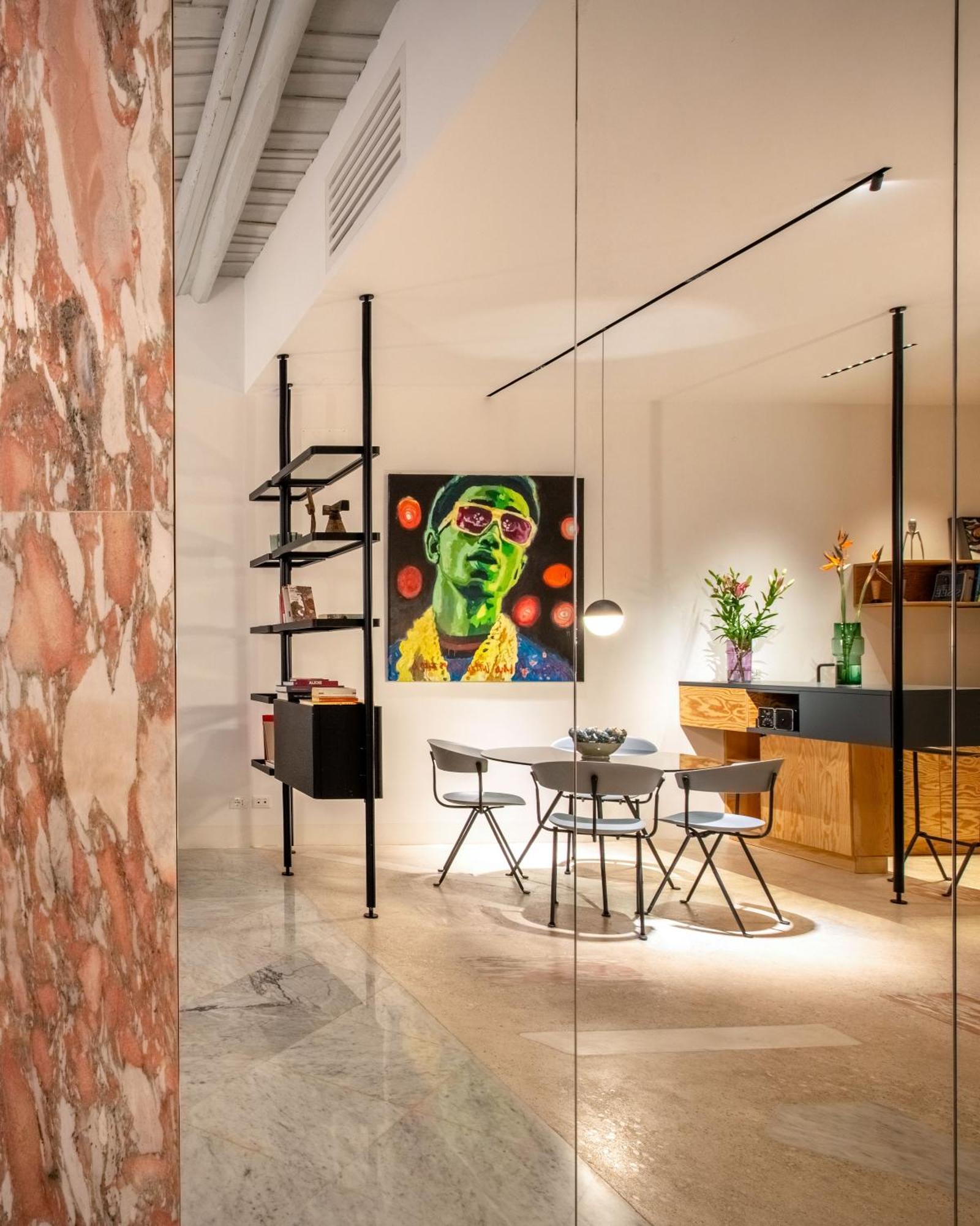 Sartoria Cavour - Modern Sicilian Elegance In A Former Tailor Shop Apartment