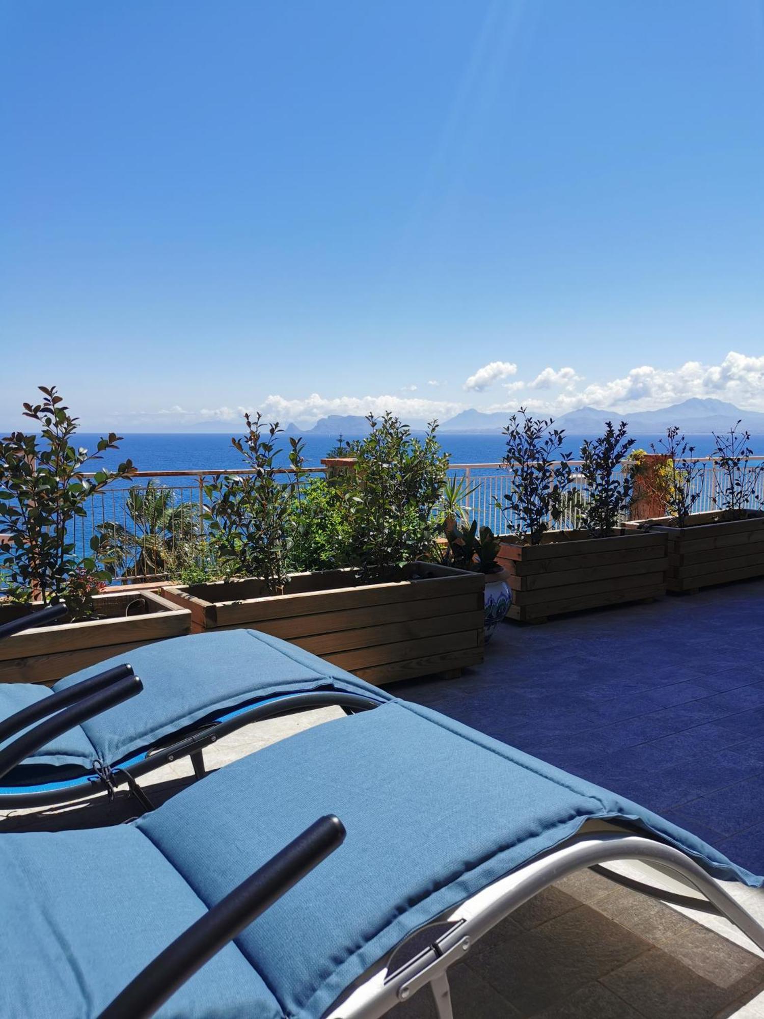 Panorama Addaura Apartment *