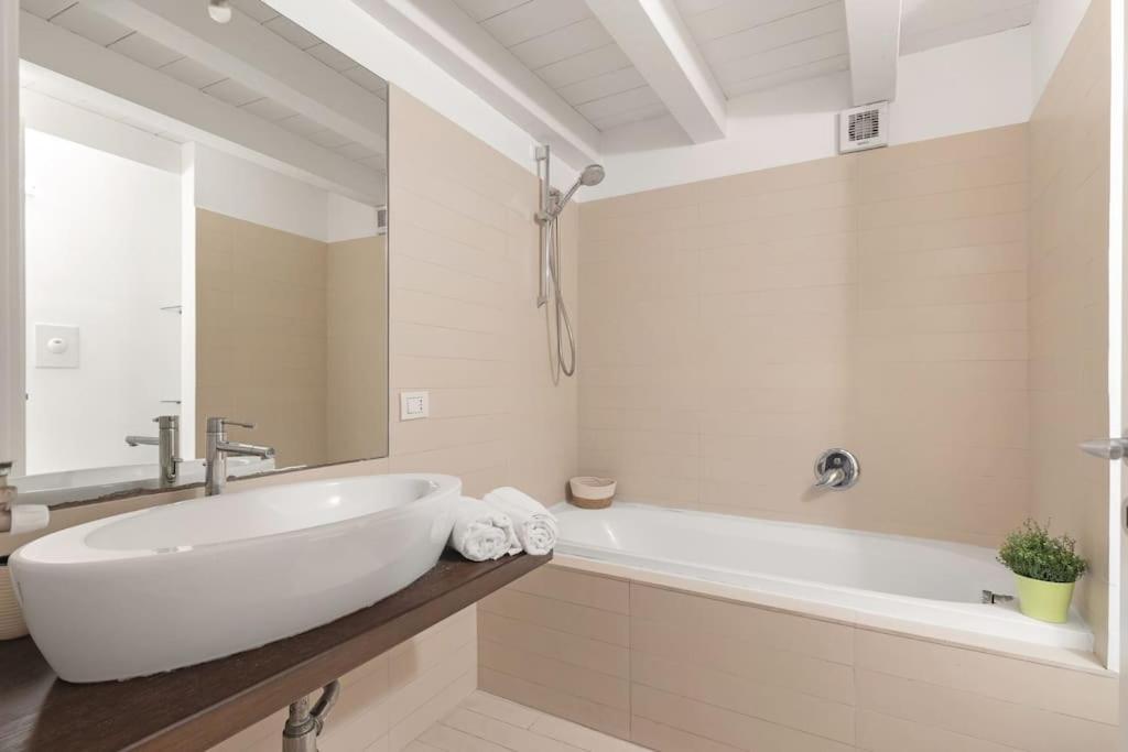 Palazzo Sambuca Kalsa Apartamento *