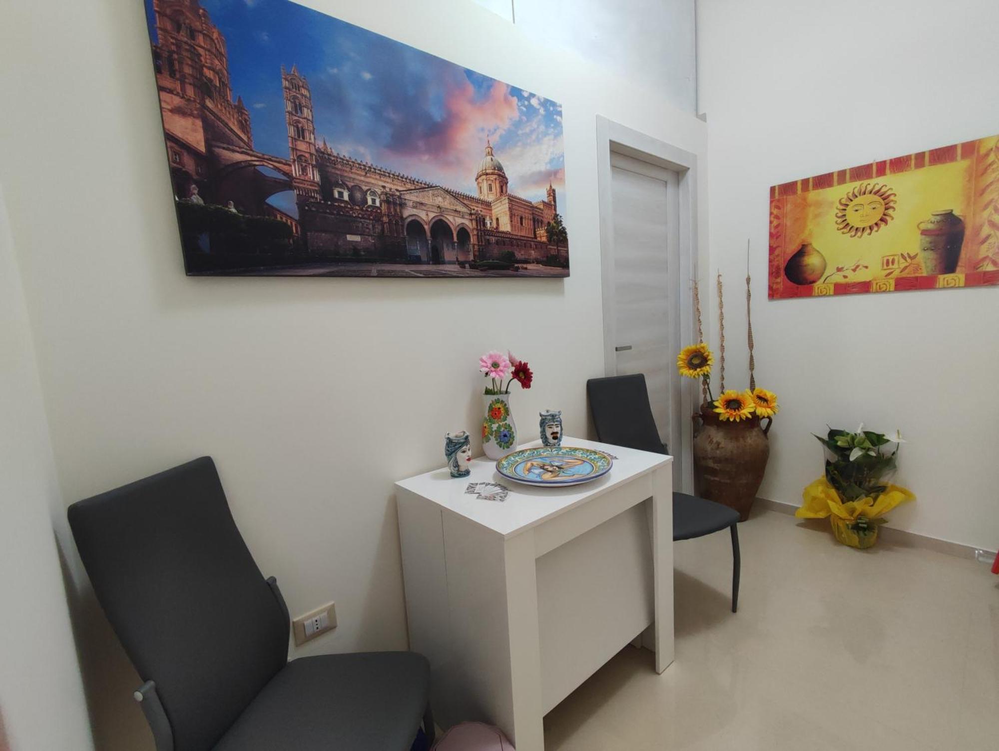 Sicily Trinacria House Palermo