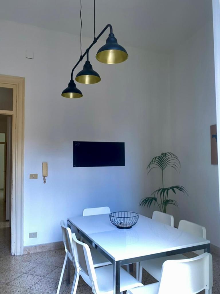 Urban Poet Retreat - Casa Di Vincenzo E Andrea 2 Apartment