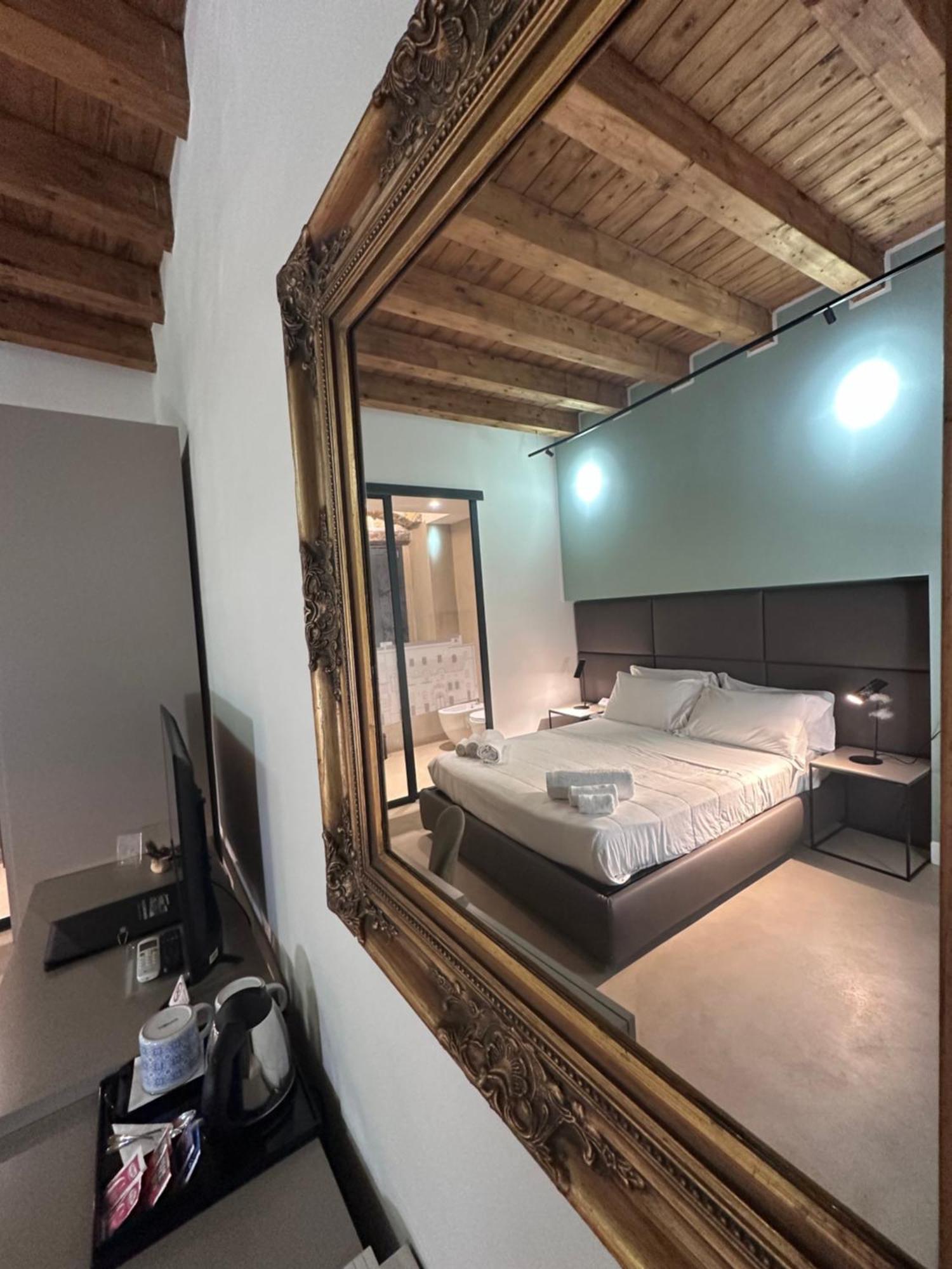Palazzo Santamarina Luxury & Guest house
