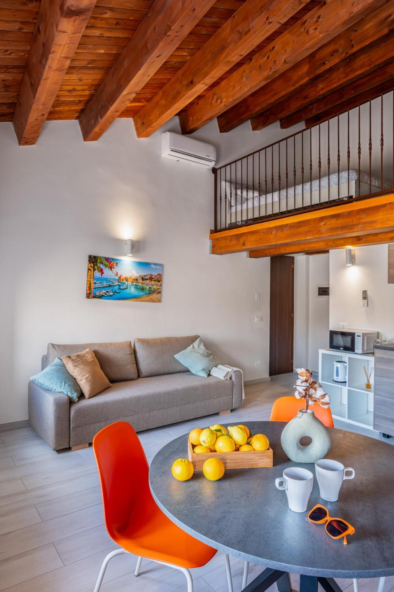 Open Sicily Homes - Near The Train Station Aparthotel *