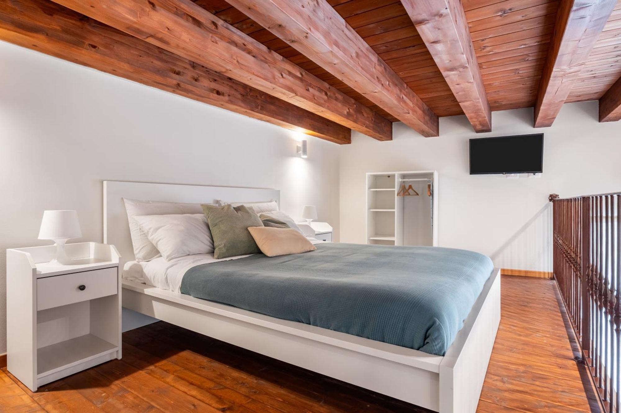 Open Sicily Homes - Near The Train Station *