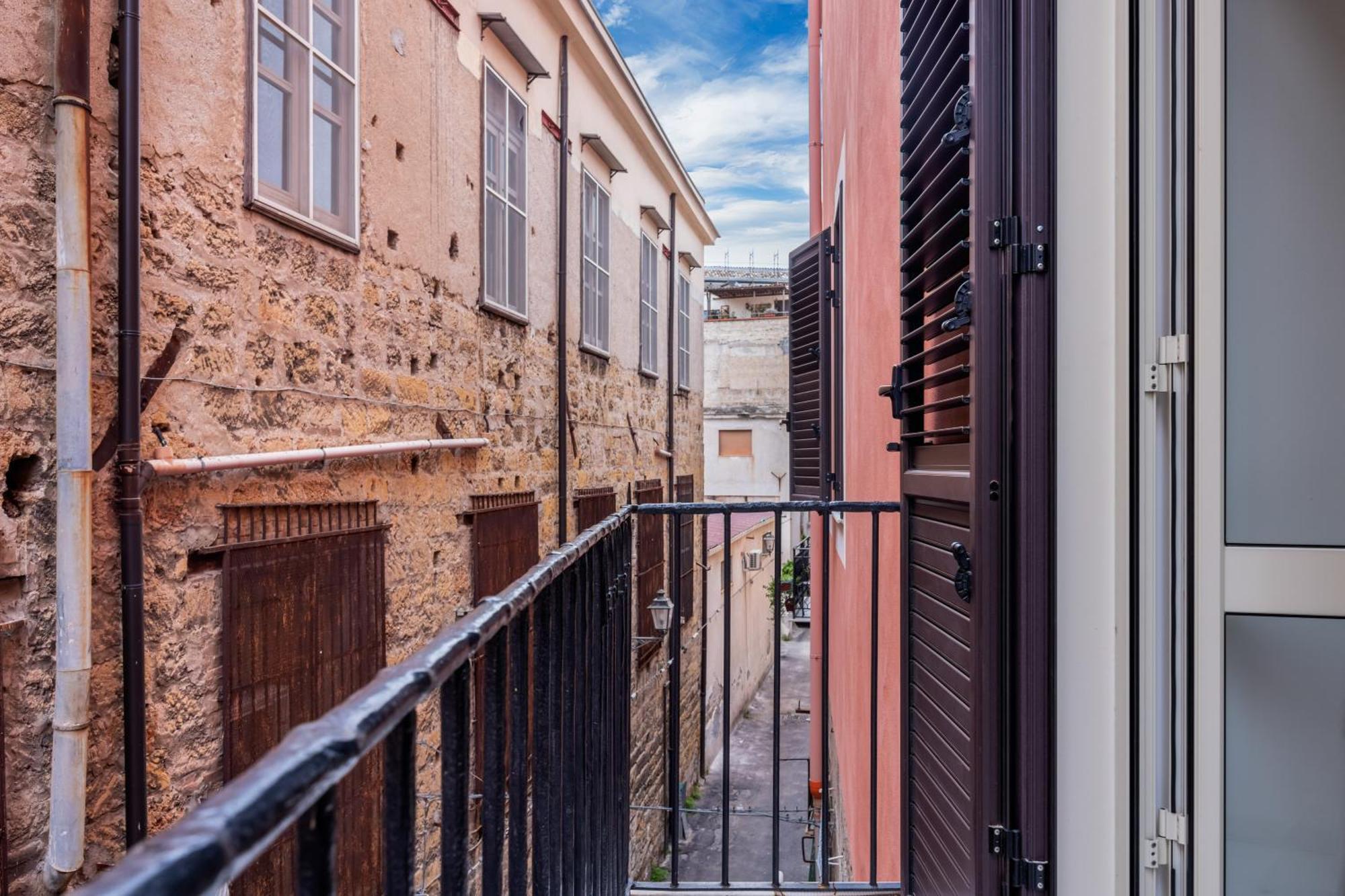 Open Sicily Homes - Near The Train Station