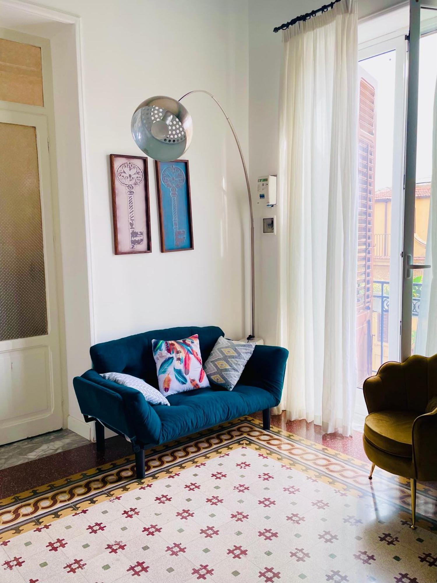 Funky Flat Apartment *