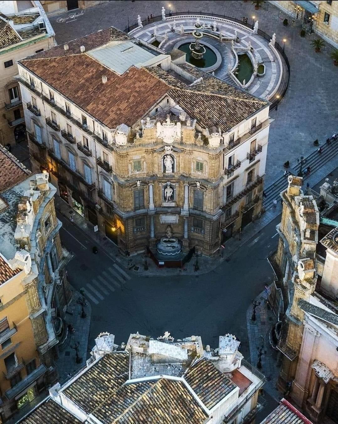 Palazzo Caltagirone Apartment *