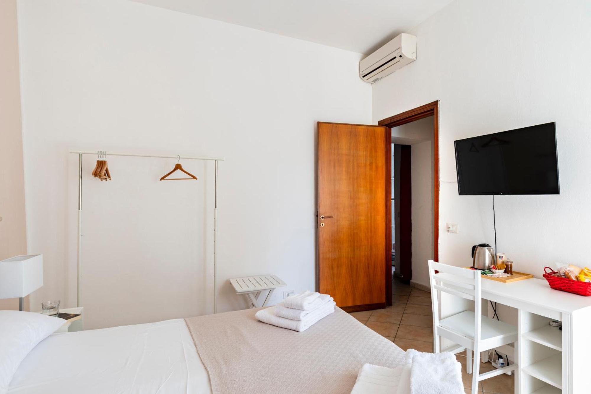 Punto Al Capo Intero O Stanze Matrimoniali Con Bagno Privato Affittacamere *