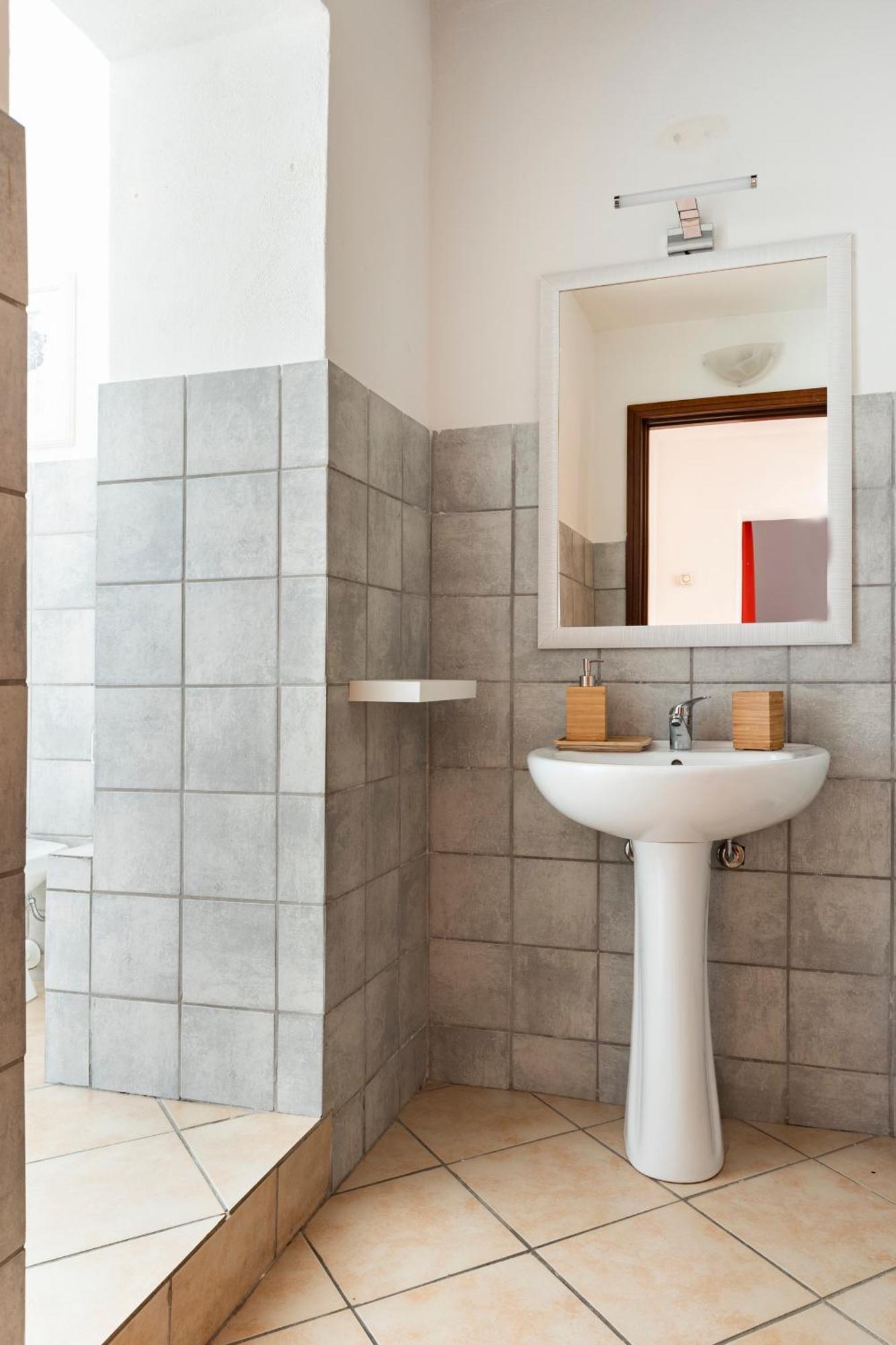 Punto Al Capo Intero O Stanze Matrimoniali Con Bagno Privato Affittacamere