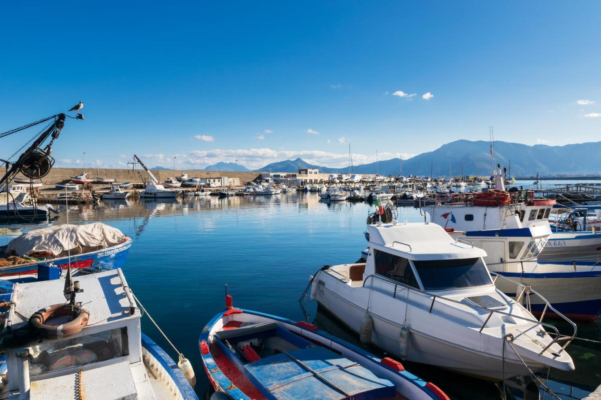 Casa De Paoli - Luminosissimo Vista Mare Con Parcheggio Privato Palermo