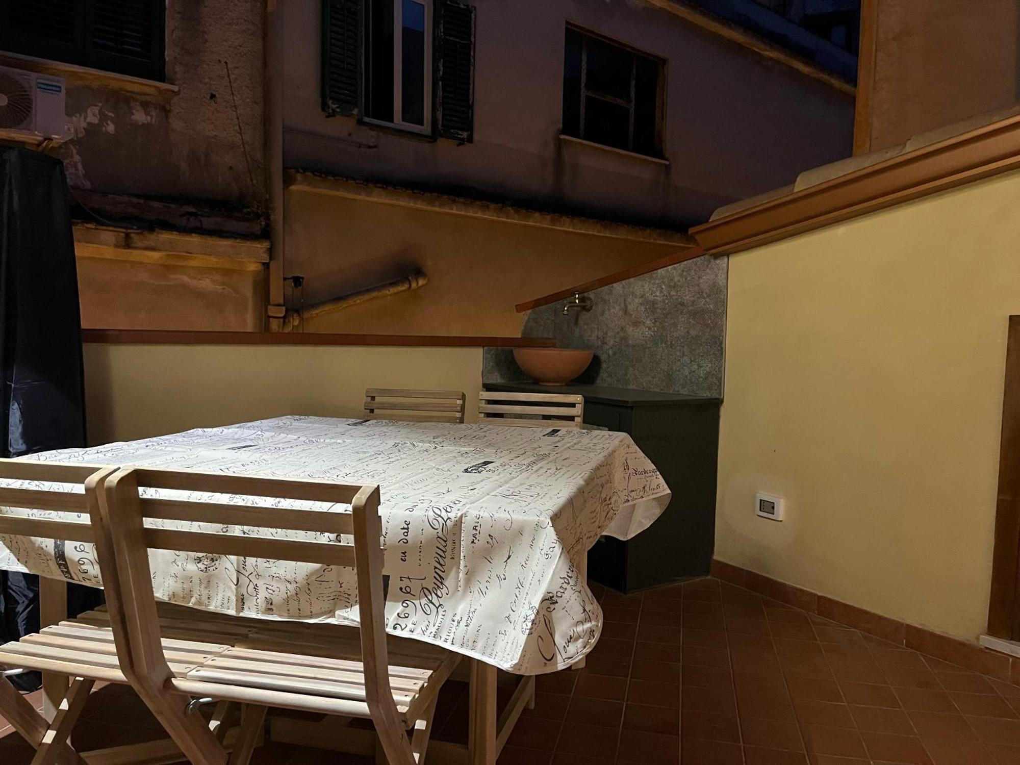 Maquedino & Terrace - Cozy Loft Guest house *