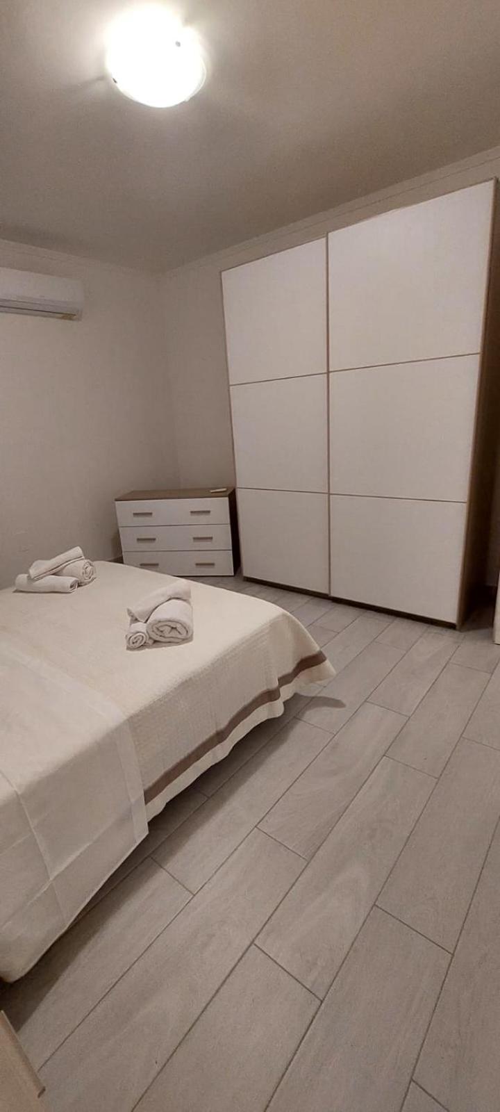 Maison Rosie Apartment