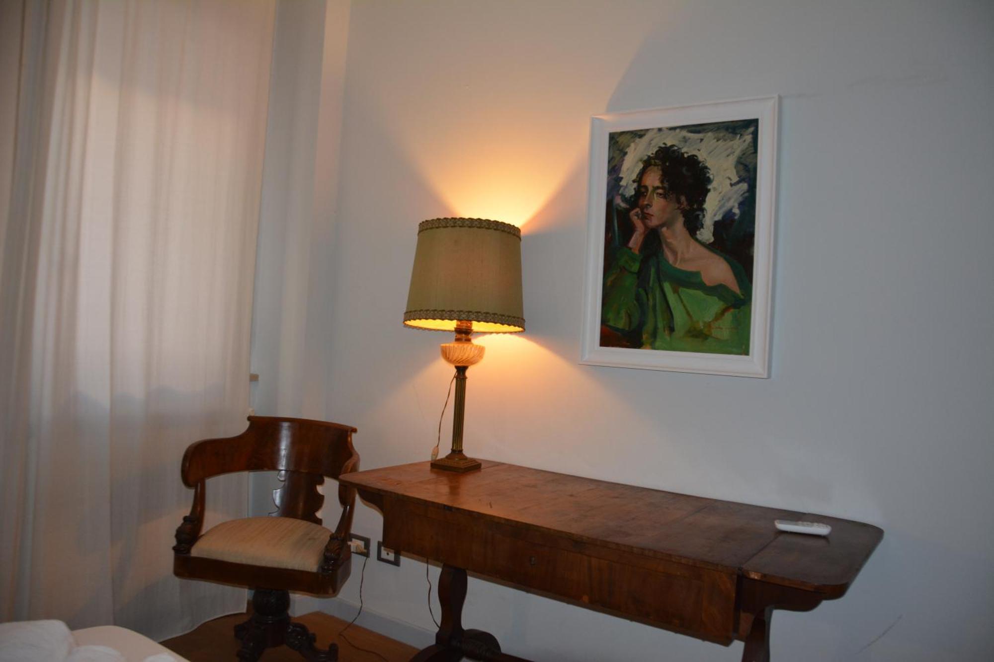 Luci Della