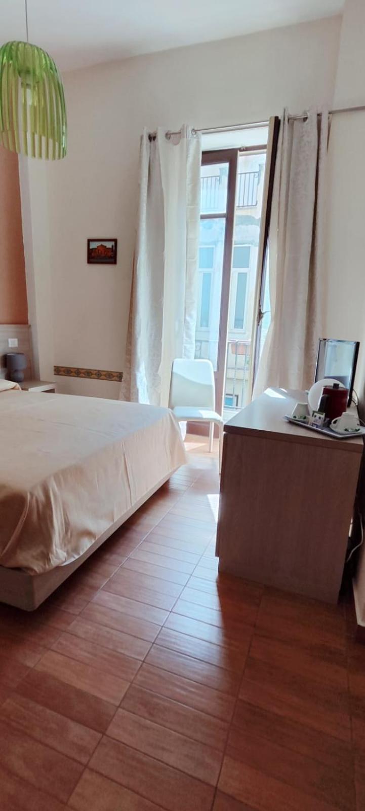 Il Quadrifoglio Room& Bed & Breakfast 3*