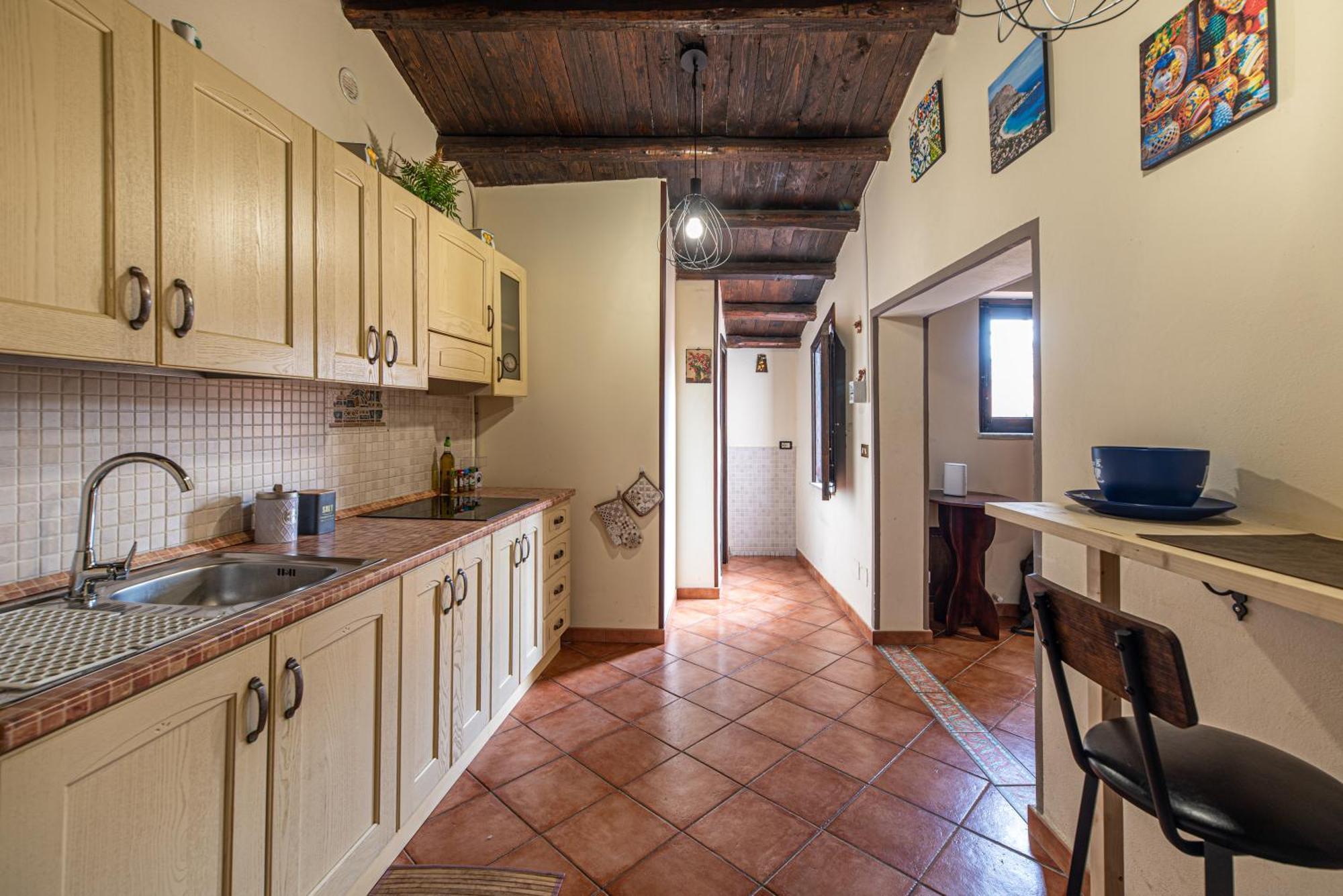 Large Historic Apt In Apartment *