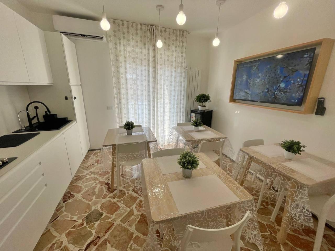 Bed & Breakfast Ciccio And Breakfast - Self Check-in