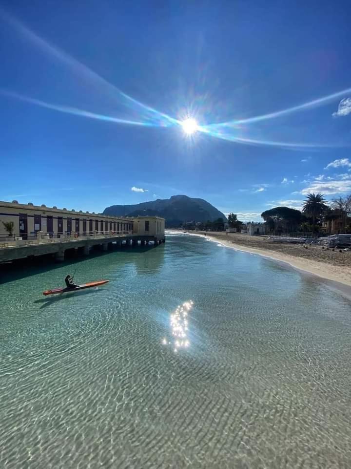 Rys Mondello House * Palermo